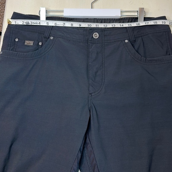 Men's KUHL Grey Utility Pants Size 38X32 - Picture 13 of 15